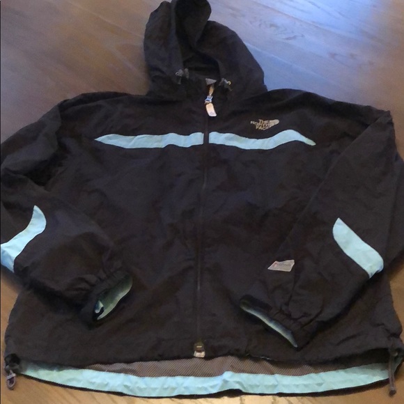 The North Face Jackets & Blazers - Lightweight The North Face Jacket Medium Excellent